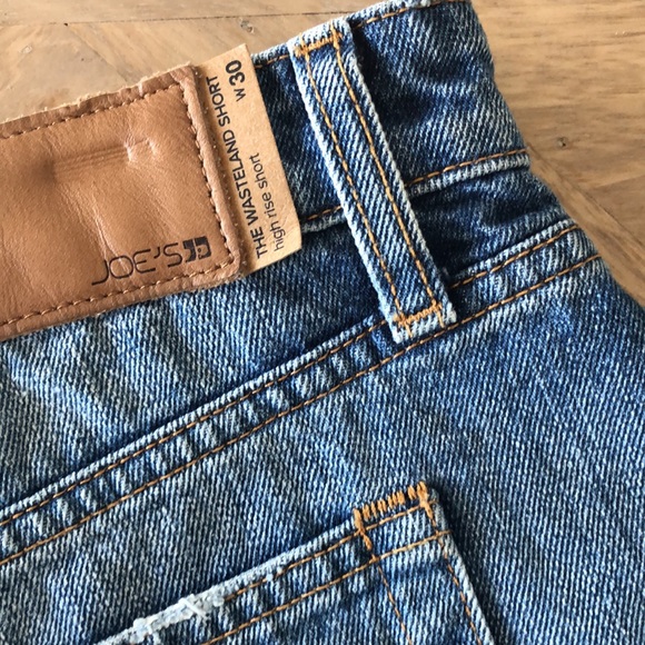 NWT Joe’s Collectors Wasteland Mazie Shorts - Picture 7 of 9